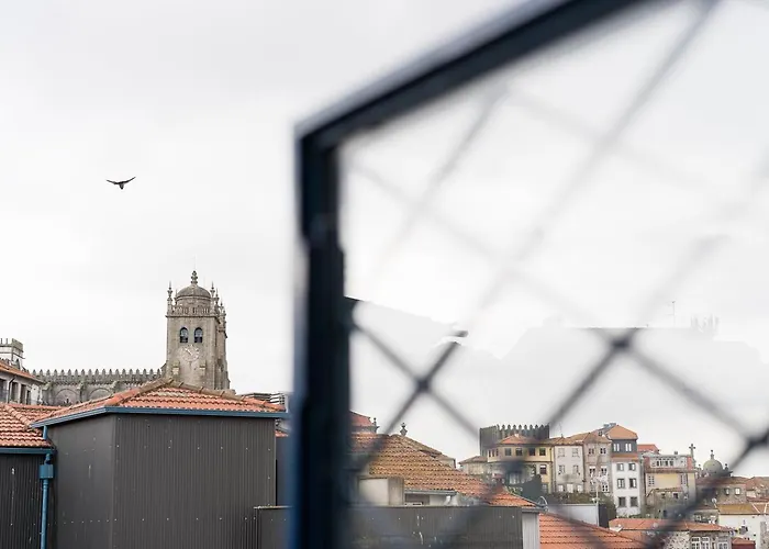 In Flores 招待所 3*